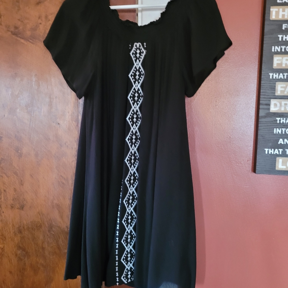 Black and white dress